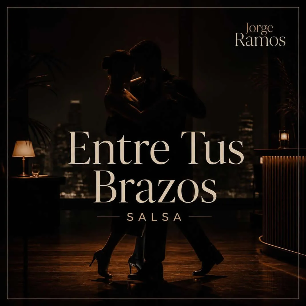 Portada cuadrada de salsa romántica moderna: ambiente nocturno elegante, dos siluetas bailando pegadas con luz cálida, sensación íntima y sofisticada; título “Entre Tus Brazos” legible.